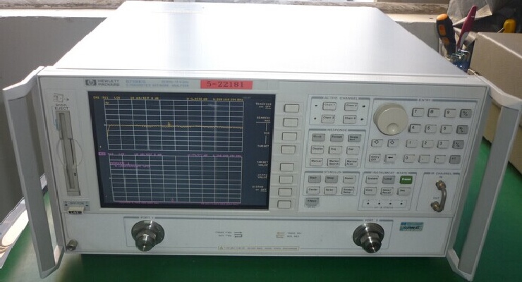 專業(yè)銷售維修美國安捷倫Agilent 8719ET HP8719射頻網(wǎng)絡(luò)分析儀